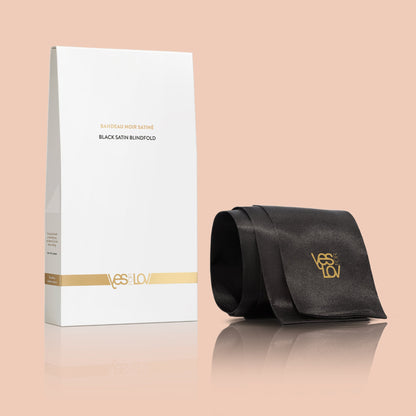 BLACK SATIN BLINDFOLD